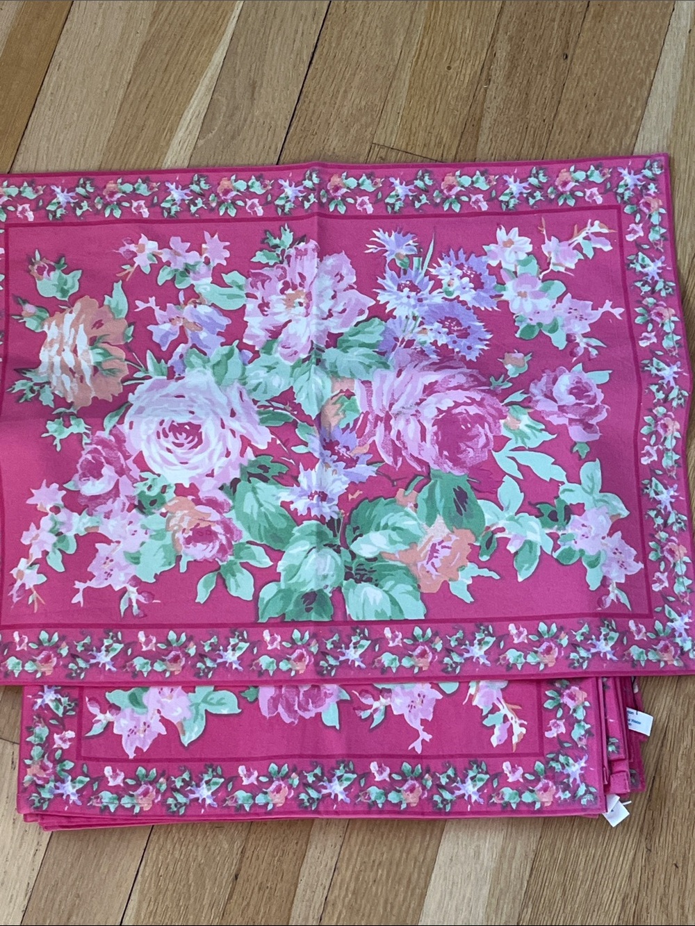 April Cornell Cottage Rose placemats NWT set of 8